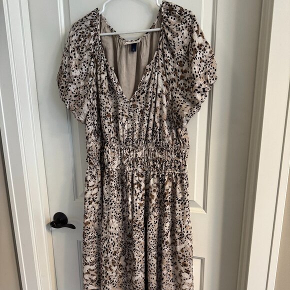 Women's Puff Short Sleeve Drop Tiered Midi A-Line Dress - Universal Thread - XL - Picture 2 of 4